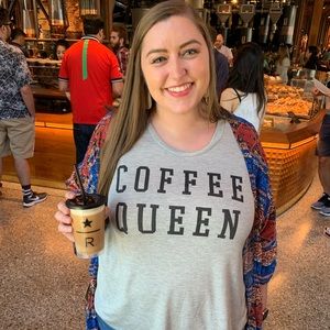 Meet your Posher, Alexis